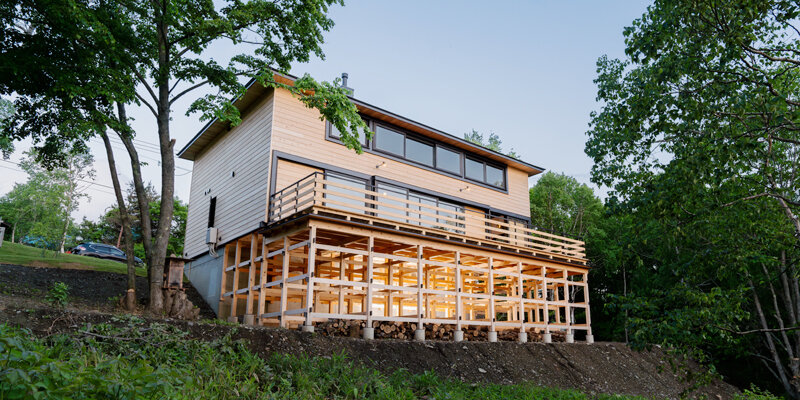 移築された古民家の外観