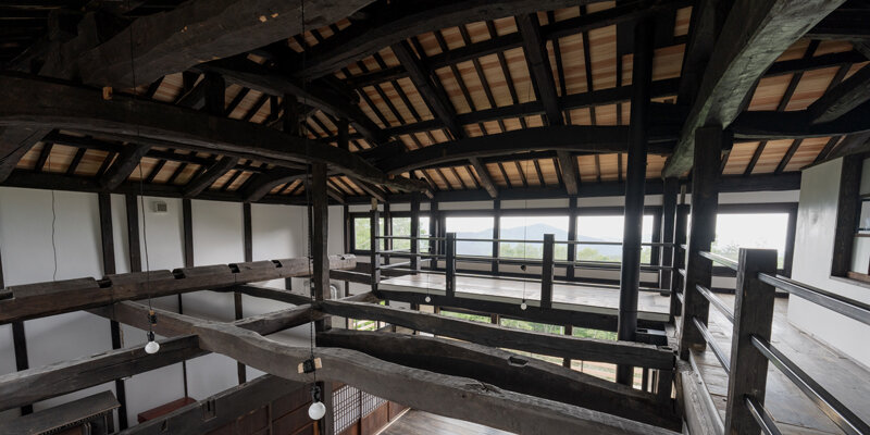 移築された古民家の内部